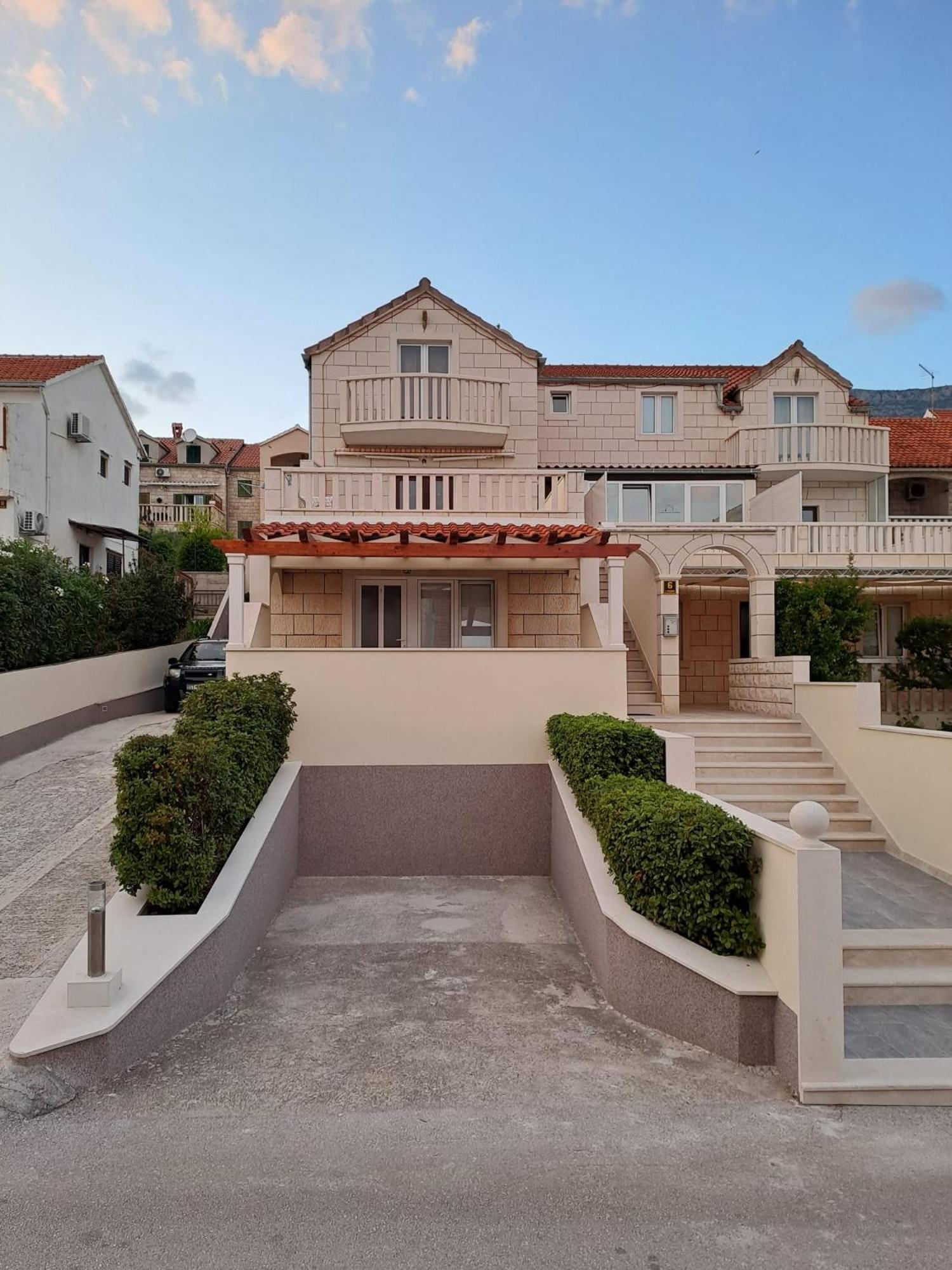 Sea View Room Bol Exterior foto